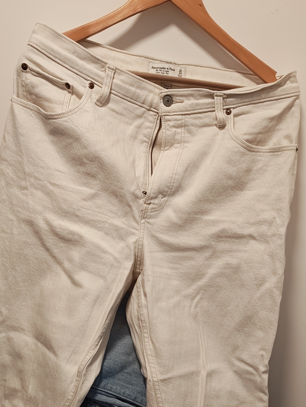 Abercrombie & Fitch Off-White Slim Jeans Side Split